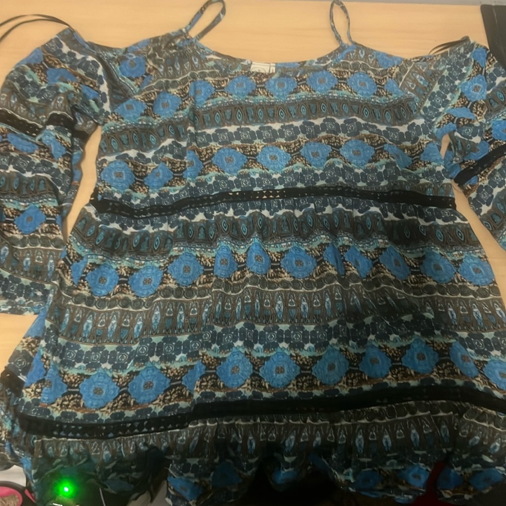 Paper Crane sheer flouncy blouse size L